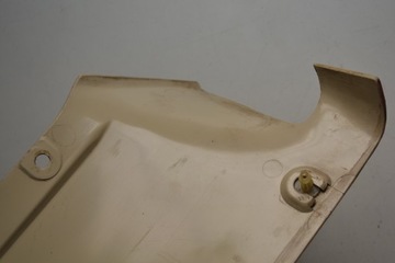 Mercedes W116 Нижняя крышка правой стойки борта