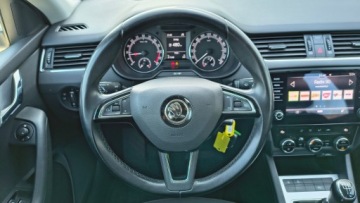 Skoda Octavia III Liftback Facelifting 1.6 TDI 115KM 2018 Skoda Octavia 1.6TDI 115KM Tempomat SalonPL Iwl Cz, zdjęcie 10