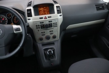 Opel Zafira B 1.6 Twinport ecoFLEX 115KM 2008 Opel Zafira 1.6, GAZ, 7 miejsc, Klima, zdjęcie 7