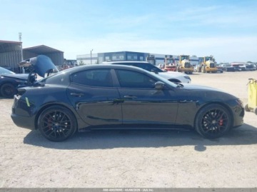 Maserati Ghibli III 2023 Maserati Ghibli 424 hp, Modena, RWD, od ubezpieczalni 3.0 Benzyna 424KM, zdjęcie 3