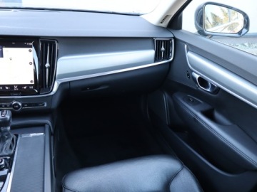 Volvo V90 II Kombi 2.0 D3 150KM 2018 Volvo V90 D3, Automat, Skóra, Navi, Klima, zdjęcie 7