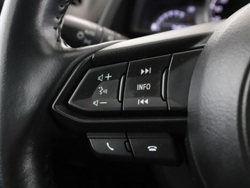 Mazda 2 III Hatchback 5d 1.5 SKYACTIV-G 75KM 2019 Mazda 2 1.5 Takumi Klimatronik Tempomat Grzane, zdjęcie 29