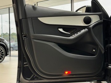 Mercedes GLC C253 SUV Facelifting 2.0 200d 163KM 2021 Mercedes-Benz GLC 200 Business Line / Kamera / 1 w, zdjęcie 10