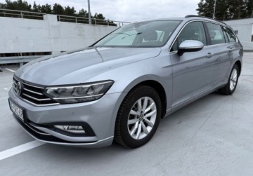 Volkswagen Passat B8 Variant Facelifting 1.5 TSI EVO 150KM 2022 Volkswagen Passat Variant salon PL FV Vat 23 rok gwarancji automat DSG, zdjęcie 1