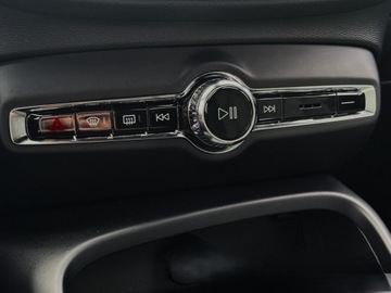 Volvo XC40 Crossover Facelifting 1.5 T2 129KM 2023 Volvo XC 40 T2 Essential | Salon PL | Bezwypadkowy, zdjęcie 16