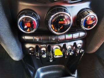 Mini Mini F56 Electric Facelifting 32.6kWh 184KM 2021 MINI Couper S Elektryk, zdjęcie 11