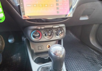 Opel Corsa E Hatchback 3d 1.2 Twinport 70KM 2015 Opel Corsa 1,2 Ben Navi 1.2 Benzyna 69KM, zdjęcie 12
