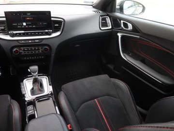 Kia Proceed Shooting Brake 1.6 T-GDI 204KM 2021 Kia ProCeed GT 1.6 T-GDI, Salon Polska, zdjęcie 7