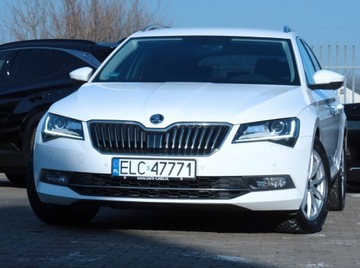 Skoda Superb III Kombi 2.0 TDI 150KM 2018 Skoda Superb 2,0 TDi DSG7 Ambition Plus Krajowy ACC Keyles El.Klapa Carplay, zdjęcie 3