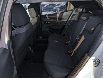 Peugeot 2008 II SUV 1.2 PureTech 130KM 2020 Peugeot 2008 Navi Tempomat Serwis Gwarancja 1.2 Benzyna 130KM, zdjęcie 33