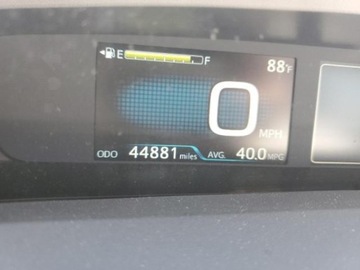 Toyota Prius IV 2020 Toyota Prius 2020 TOYOTA PRIUS LE, silnik hybrydowy 1.8 L 1.8 Hybryda, zdjęcie 9