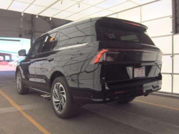 Lincoln Navigator III 2025 Lincoln Navigator 2025, 3.5L, 4x4, Reserve 3.5 Benzyna 440KM, zdjęcie 5