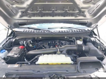 Ford Expedition III 2024 Ford Expedition XLT 2024 3.5l 3.5 Benzyna 380KM, zdjęcie 8