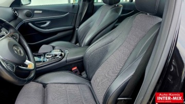 Mercedes Klasa E W213 Limuzyna 2.0 250 211KM 2017 Mercedes-Benz Klasa E E250 Zarejestrowany 2.0 Benzyna 210KM, zdjęcie 18