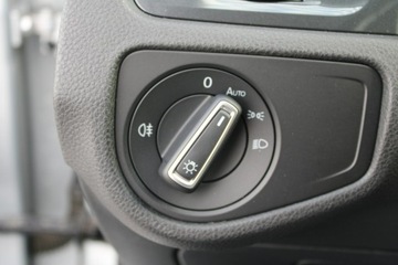 Volkswagen Golf VII Variant Facelifting 1.6 TDI-CR DPF BMT 115KM 2019 Volkswagen Golf Comfortline Gwarancja, zdjęcie 20