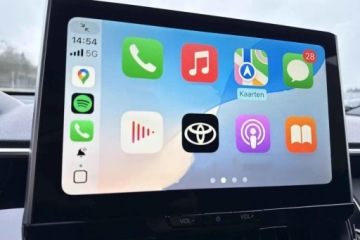 Toyota Corolla Cross 2026 Toyota Corolla Cross Podgrzewane fotele Kamera cofania Apple CarPlay Du, zdjęcie 19