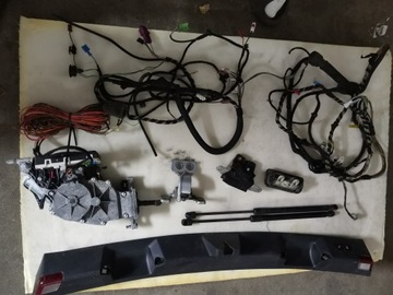 KOMPLETNÍ MECHANIZMUS VÍKO KUFRU ELEKTRICKÁ MERCEDES W204 S204 KOMBI A2048202242