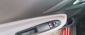 DS 3 2014 Citroen DS3 2014r, 1.2 Benzyna. Lekko uszkodzony prawy przod. Jezdzi 1.2, zdjęcie 6