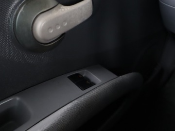 Nissan Micra III Hatchback 5d 1.2 i 16V 80KM 2003 Nissan Micra 1.2 16V, Klima, zdjęcie 14