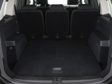 Volkswagen Touran III 1.4 TSI 150KM 2017 Volkswagen Touran 7 os. DSG navi klima auto grzane, zdjęcie 19