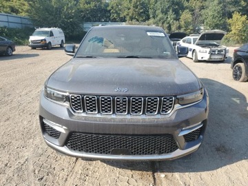 Jeep Grand Cherokee IV 2022 Jeep Grand Cherokee Summit 2022 5.7l 5.7 Benzyna 357KM, zdjęcie 5