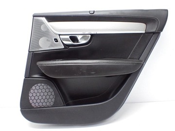 BOCZEK TAPICERKA DRZWI PRAWY TYŁ SEDAN 31393233 VOLVO S90 II 16R