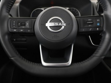 Nissan X-Trail IV 2024 Nissan X-Trail 7 os. HEV 4x4 automat full LED navi, zdjęcie 20