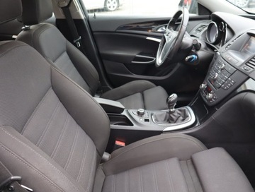 Opel Insignia I Hatchback 2.0 CDTI ECOTEC 160KM 2009 Opel Insignia 2.0 CDTI, Navi, Klima, Klimatronic, zdjęcie 8