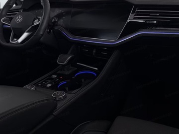 Volkswagen Touareg III SUV Facelifting 3.0 V6 TDI 286KM 2025 R-Line 3.0 V6 TDI 286KM 4Motion, zdjęcie 8