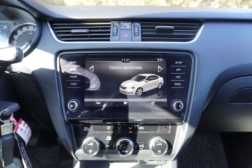 Skoda Octavia III Liftback Facelifting 2.0 TDI 150KM 2018 Skoda Octavia 2.0 TDI SmartLink Tempomat klima 2stref. Czujniki park., zdjęcie 14