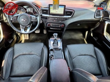 Kia Ceed III Kombi 1.6 CRDi 136KM 2019 Kia Ceed 1.6 CRDi 136KM- KAMERA, navigacja, SLICZNA, bezwypadek, automat, zdjęcie 1