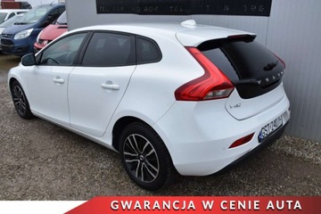 Volvo V40 II 2017 Volvo V40 Lift Duza-Navi Full-LED Klimatronic Tempomat Ambiente AluFelgi, zdjęcie 2