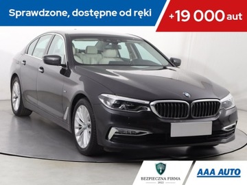 BMW Seria 5 G30-G31 Limuzyna 520d 190KM 2017 BMW 5 520d, Salon Polska, Serwis ASO, 187 KM