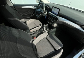 Ford Focus IV Kombi 1.5 EcoBlue 120KM 2021 Ford Focus Kamera Navi Grzane fotele Led Asystenci FV23 1.5, zdjęcie 16