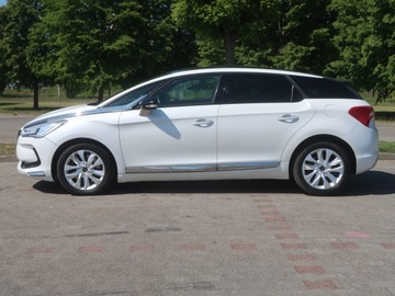 DS 5 Hatchback Facelifting 2015 2.0 BlueHDi 181KM 2016 Citroen DS5 2.0 BlueHDi, 178 KM, Automat, Skóra, zdjęcie 2