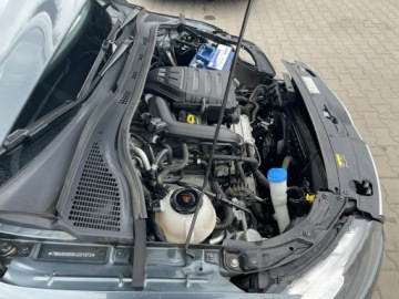 Skoda Rapid II Liftback Facelifting 1.0 TSI 110KM 2018 Škoda RAPID Skoda RAPID Salon PL Klimatyzacja, zdjęcie 11