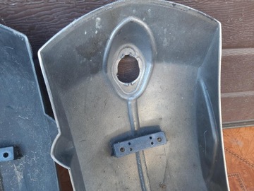 CAN-AM CAN AM SPYDER RSS FENDER MENGUNS левый