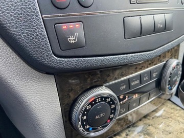 Mercedes Klasa C W204 2008 Mercedes-Benz Klasa C Mercedes-Benz C220 Automat Jeden Wlasciciel Niski Pr, zdjęcie 15