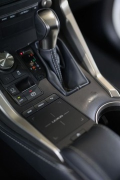 Lexus NX I SUV Facelifting 300 238KM 2018 Lexus NX 300 Elegance AWD 2.0 Benzyna 238KM, zdjęcie 12
