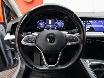 Volkswagen Golf VIII Variant 2.0 TDI 115KM 2022 VOLKSWAGEN Golf 2.0 TDI SCR Life Combi 115KM 2022, zdjęcie 8