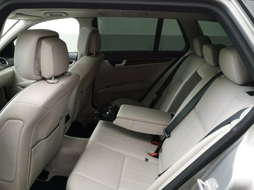 Mercedes Klasa C W204 Kombi T204 1.8 200 CGI BlueEFFICIENCY 184KM 2012 Mercedes C 200 1,8 T 184KM Klimatr Automat Nawi, zdjęcie 18