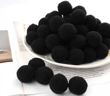 Czarne Pompony 3 CM 5 szt pompon