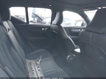 Volvo XC40 2021 Volvo XC 40 Recharge Pure Electric P8 2021 Elektryczny 402KM, zdjęcie 13