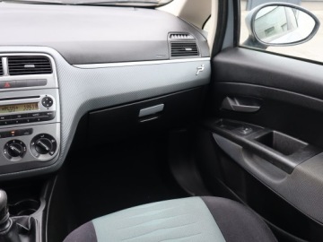 Fiat Punto Grande Punto Hatchback 5d 1.4 8v 77KM 2009 Fiat Grande Punto 1.4, Salon Polska, Klima, zdjęcie 7