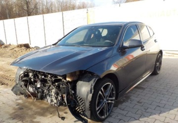 BMW Seria 1 F40 2019 BMW Seria 1 M-Sport Okazja 1.5 Benzyna 140KM, zdjęcie 8