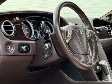 Bentley 2015 Bentley Continental GT 4.0 Benzyna 527KM, zdjęcie 25