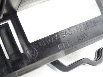 МОДУЛЬ VW T-ROC КРЕПЛЕНИЕ USB-КОНТРОЛЛЕРА 5G0035953D 5QA035643