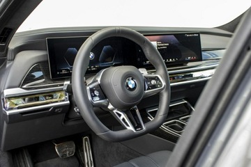 BMW Seria 7 G70 Sedan 3.0 40d 299KM 2024 BMW 740 xDrive Limuzyna Demo, Koła zimowe w, zdjęcie 10