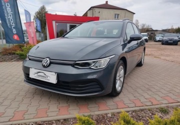 Volkswagen Golf VIII Variant 1.5 TSI 130KM 2021 Volkswagen Golf Salon POLSKA Jak nowy 1.5 TSI GWARANCJA Zobacz 1.5, zdjęcie 4