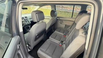 Volkswagen Touran II 2.0 TDI 140KM 2015 Volkswagen Touran Raty 2.0 tdi DSG-Automat Navi Caly w fabrycznym lakierze, zdjęcie 27